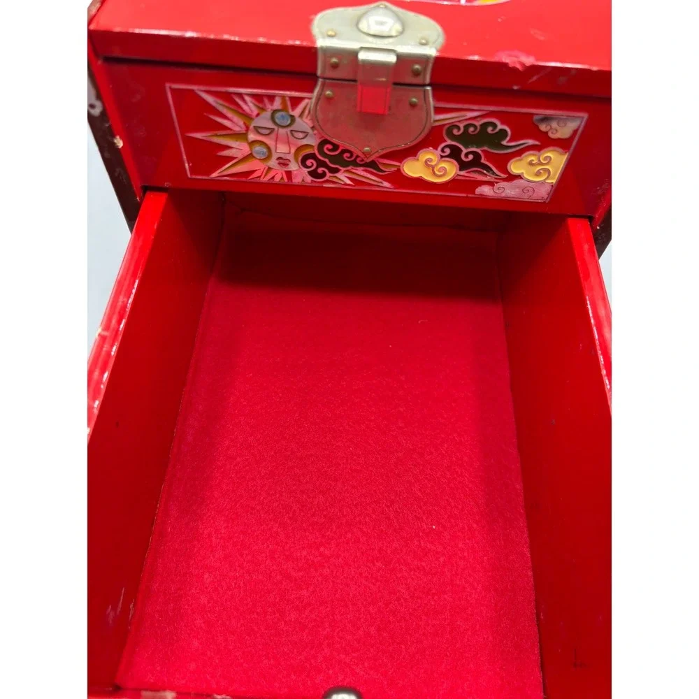 Vintage Red Lacquer Jewelry Box Sun‎ Moon Deer Inlay Brass Accents Asian